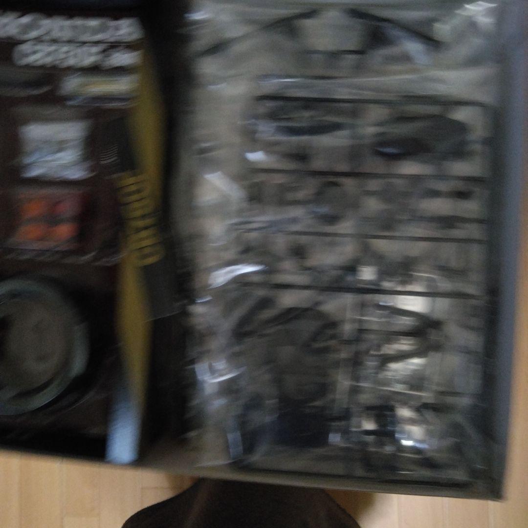 プロフ必読お願いします。HONDA CB750F1／6スケールプラモデル。