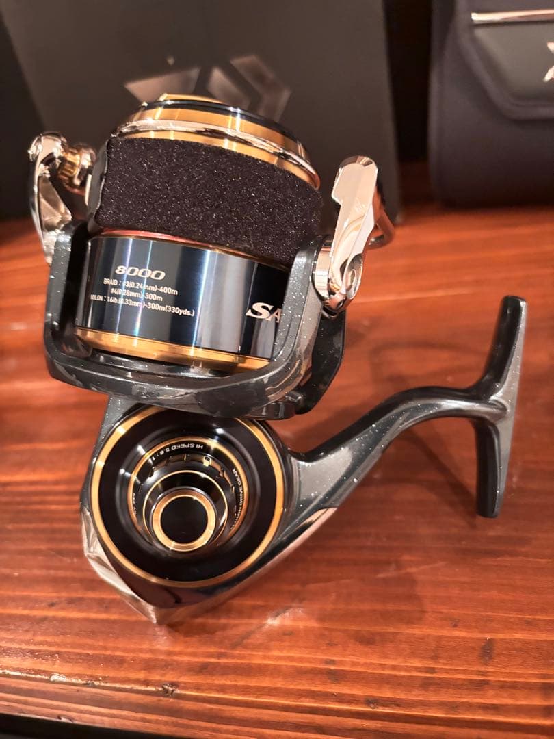 20 ソルティガ8000H 美品　SLPワークスノブ付