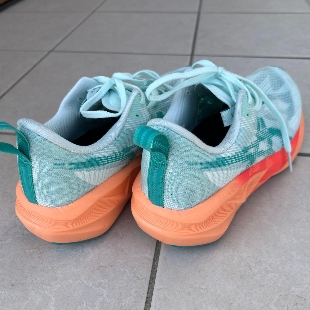 アシックス　ノヴァブラスト5 27.0cm