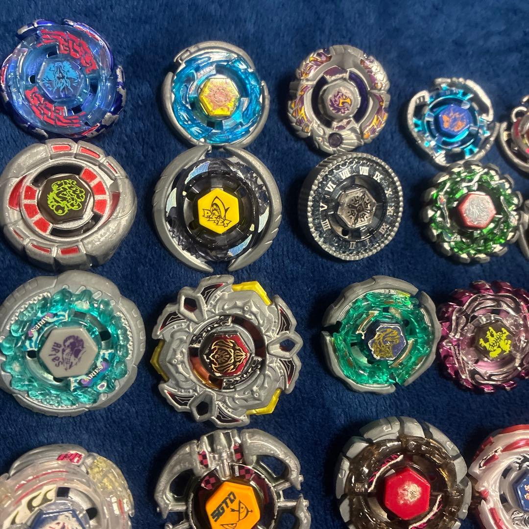 メタルファイトベイブレード 30個　まとめ売り