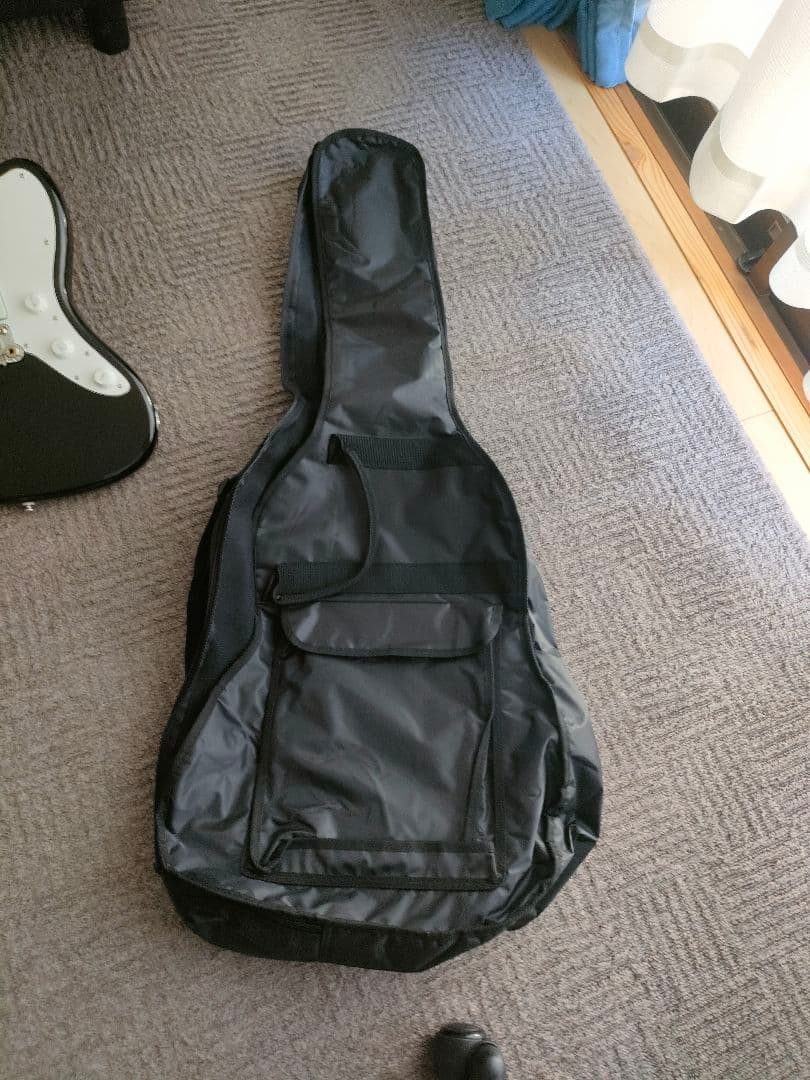 Ｇ＆Ｌ　　ＴＲＩＢＵＴＥ　ＤＯＨＥＮＹ ほとんど新品です。