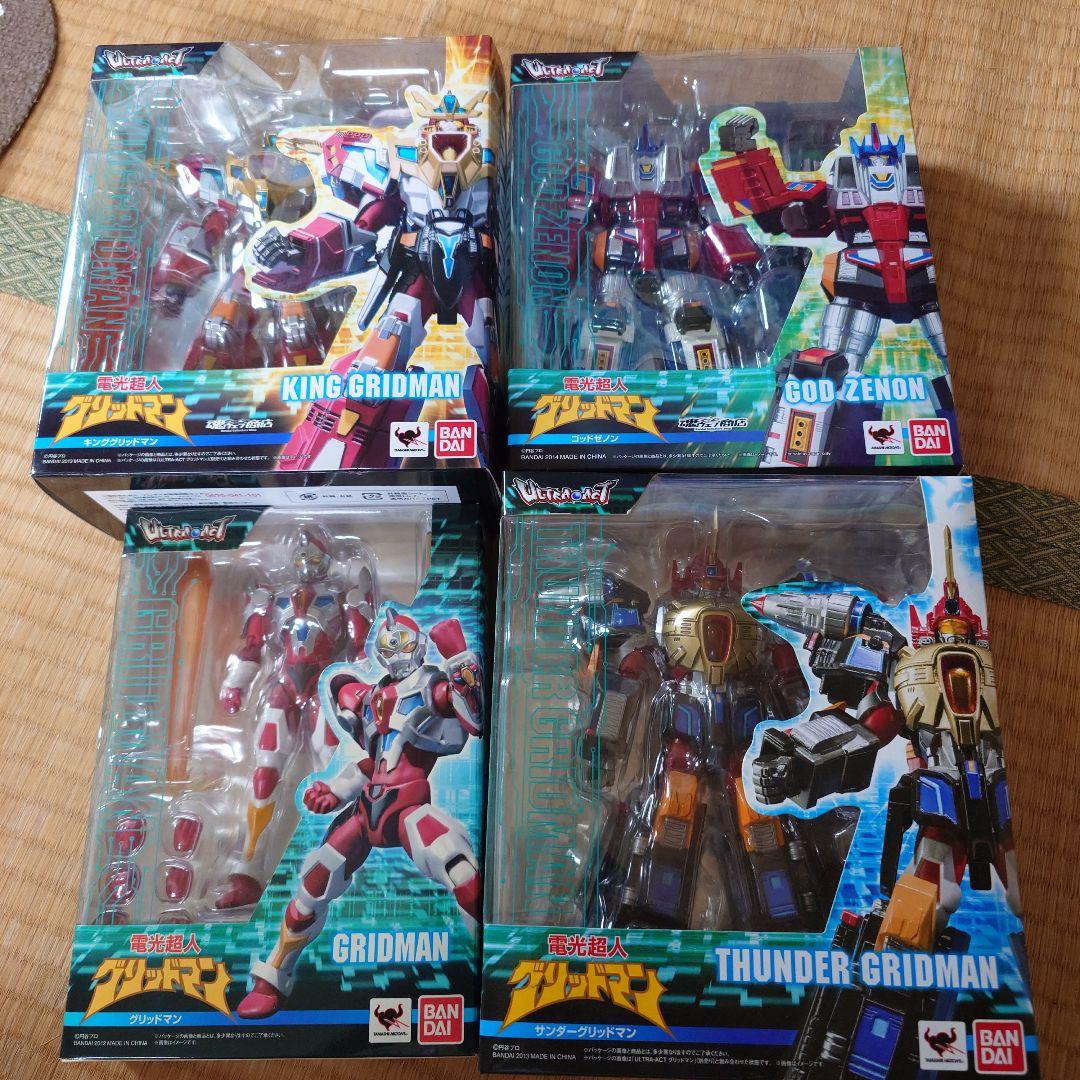 送料無料　ULTRA-ACT　電光超人グリッドマン　4個セット