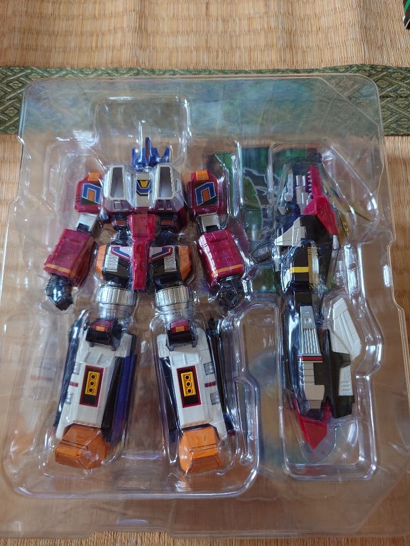 送料無料　ULTRA-ACT　電光超人グリッドマン　4個セット