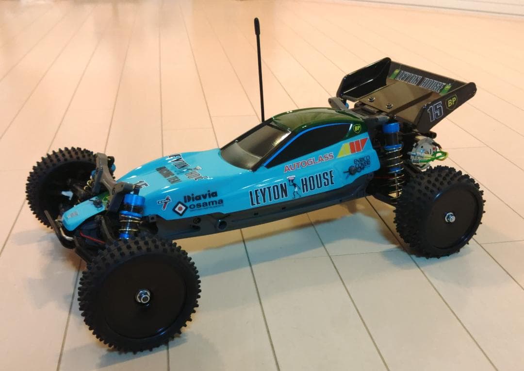 【美品・走行2回】タミヤ DT-03 OPパーツ付き LEYTON HOUSE