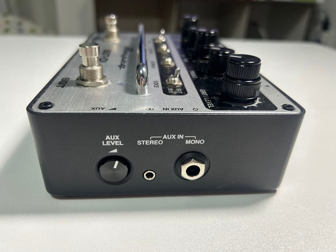 Ampeg SGT-DI プリアンプ・DIボックス