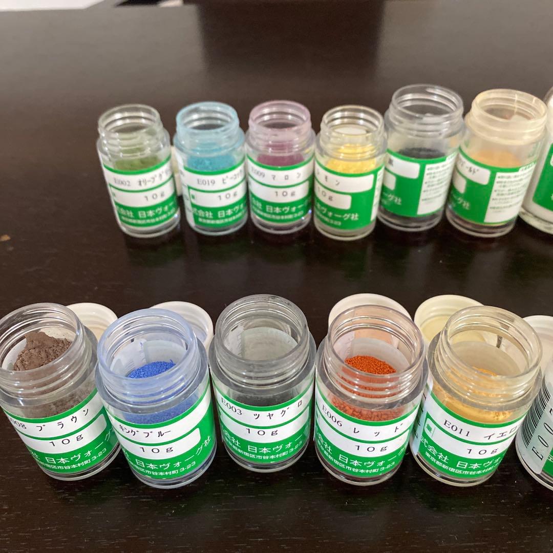 チャーミー❗️ポーセラーツ ヴォーグ社　上絵の具用セットなど