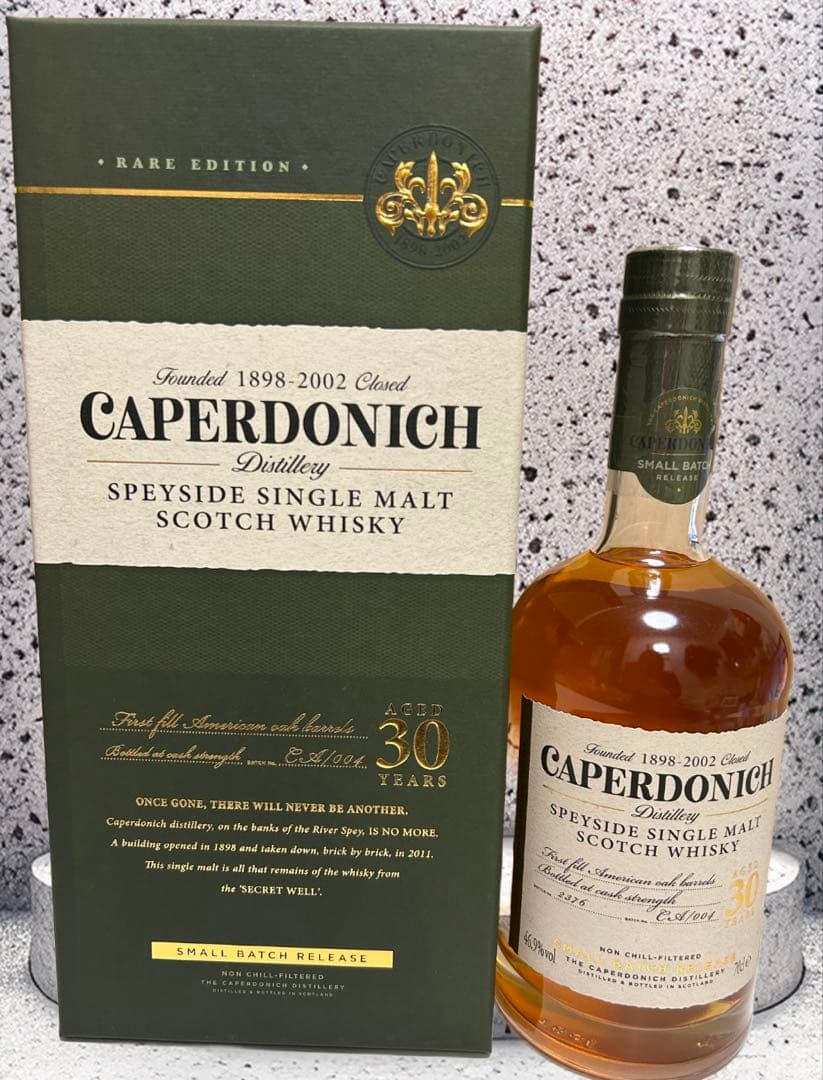 キャパドニック 30年 シングルモルト　ウィスキー　700ml 1本
