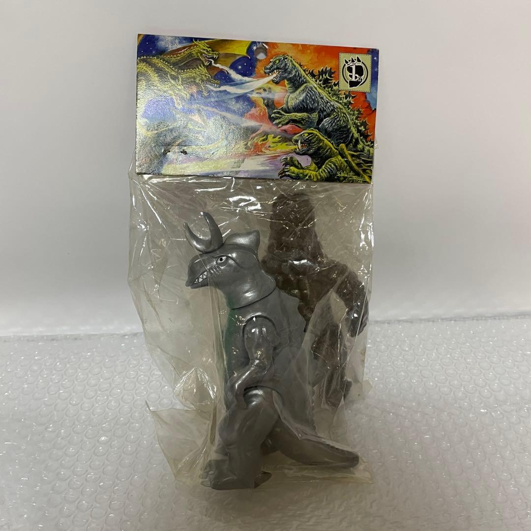 サタンキング＆マグラー スペクトルマン ビニパラベビーソフビフィギュア10816