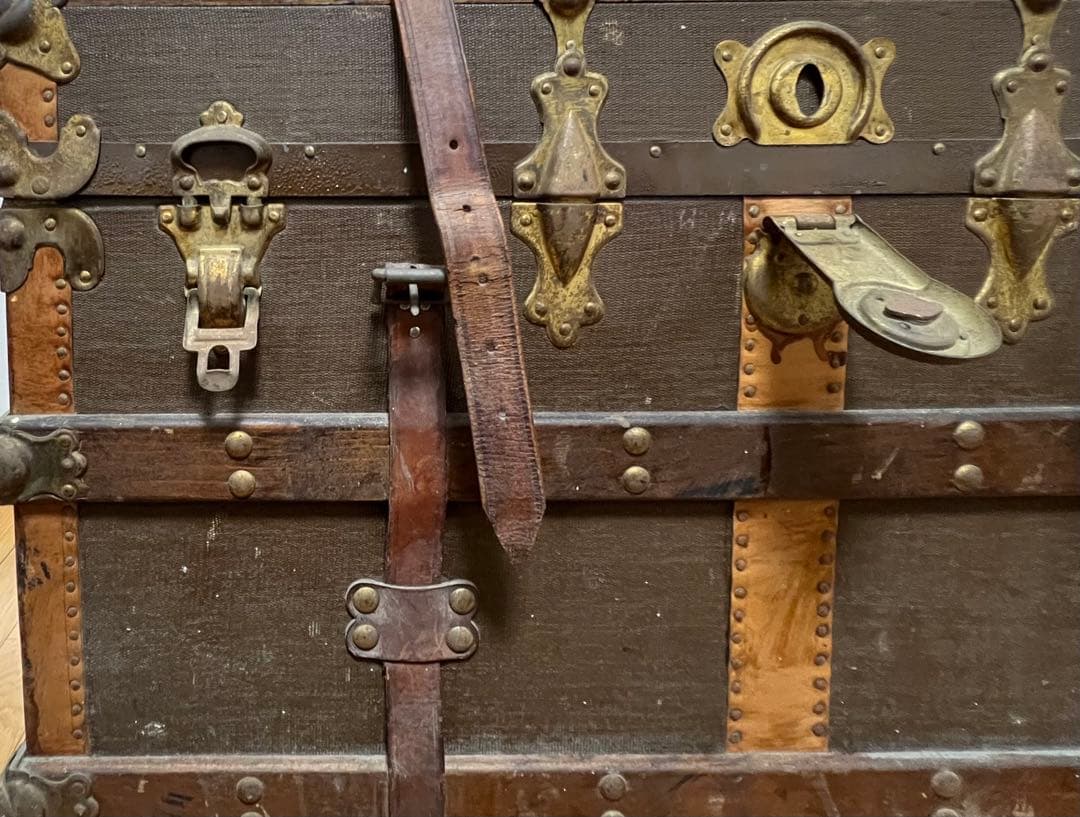 アンティーク木箱EAGLE LOCKTERRYVILLE.CONN.U.S.A.