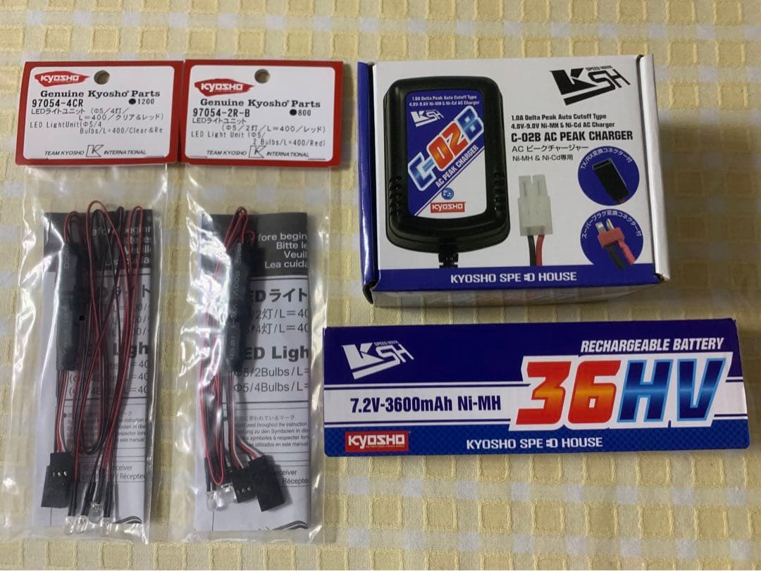 京商1/10 フェーザーMk2 ダットサン 240Z チューンド ホワイト