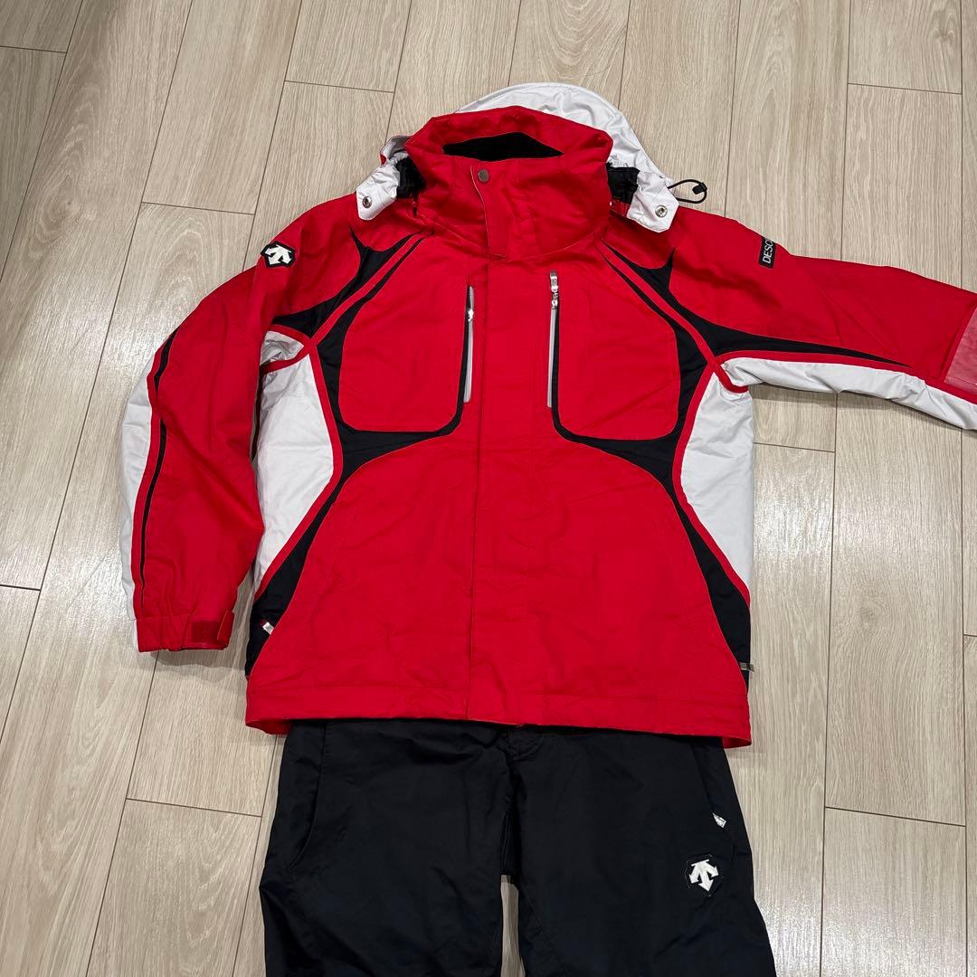 DESCENTE デサント　スキーウェア 上下　メンズSサイズ