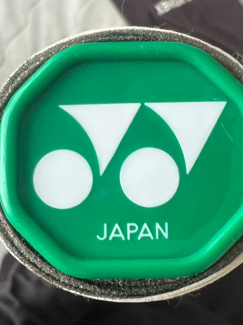 YONEXアストロクス100zz廃盤モデル