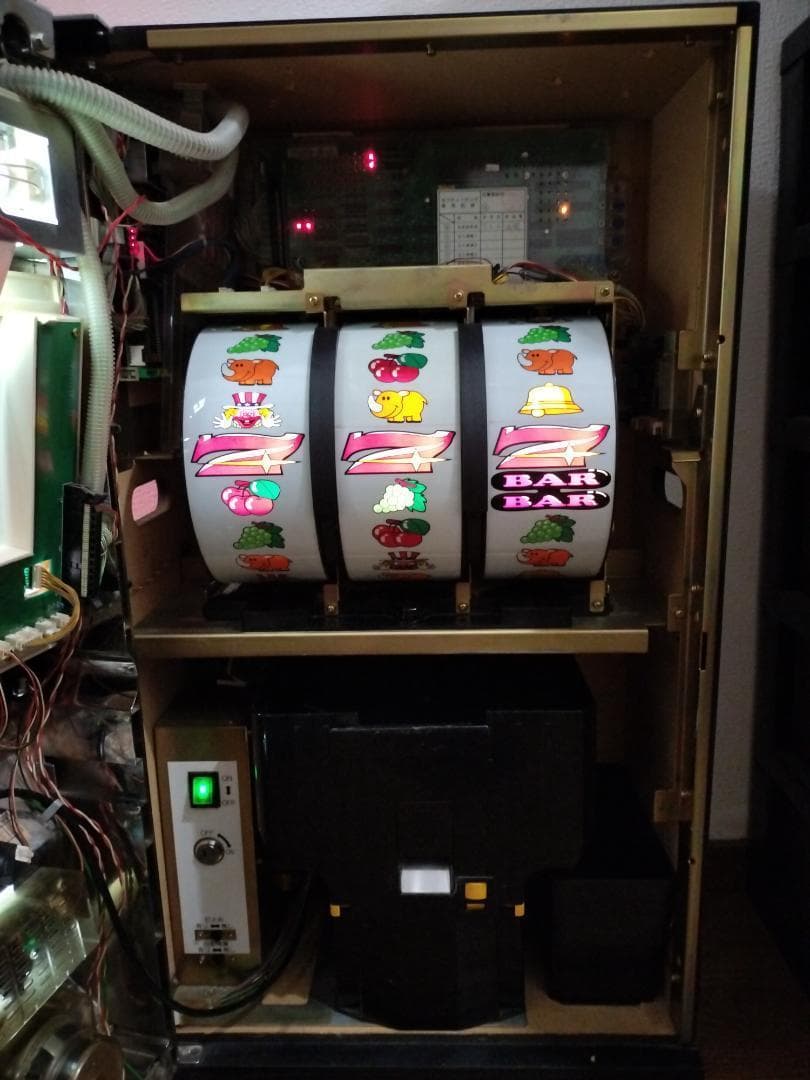 【パチスロ実機】北電子★『初代』ジャグラーガール【不要機付】４号機・レア