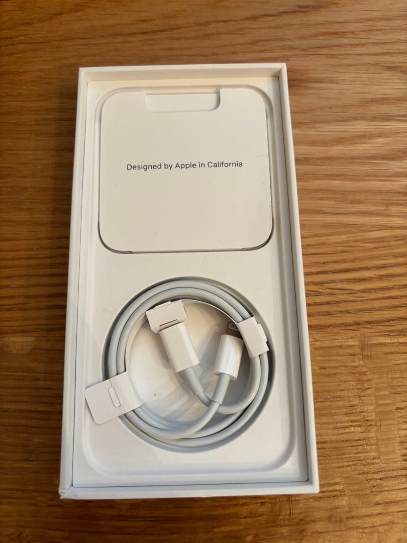 Apple iPhone 12 ブラック 本体　美品