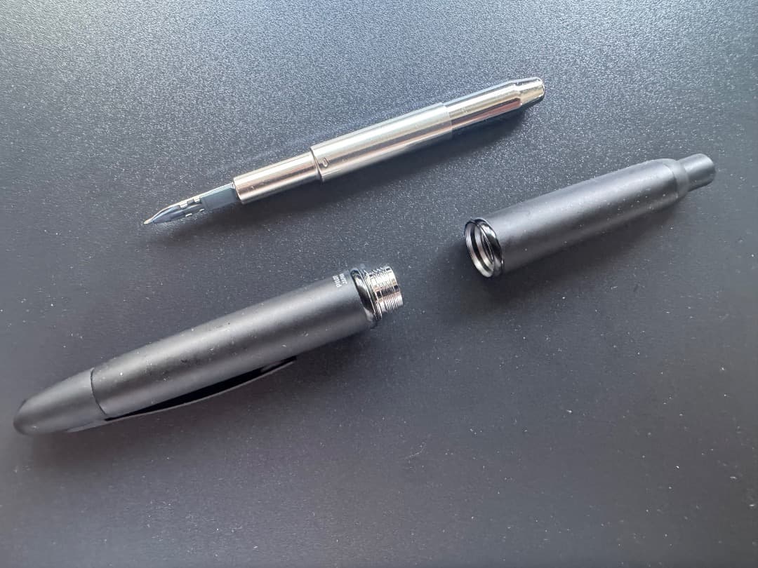 PILOT CAPLESS パイロット キャップレス マットブラック EF