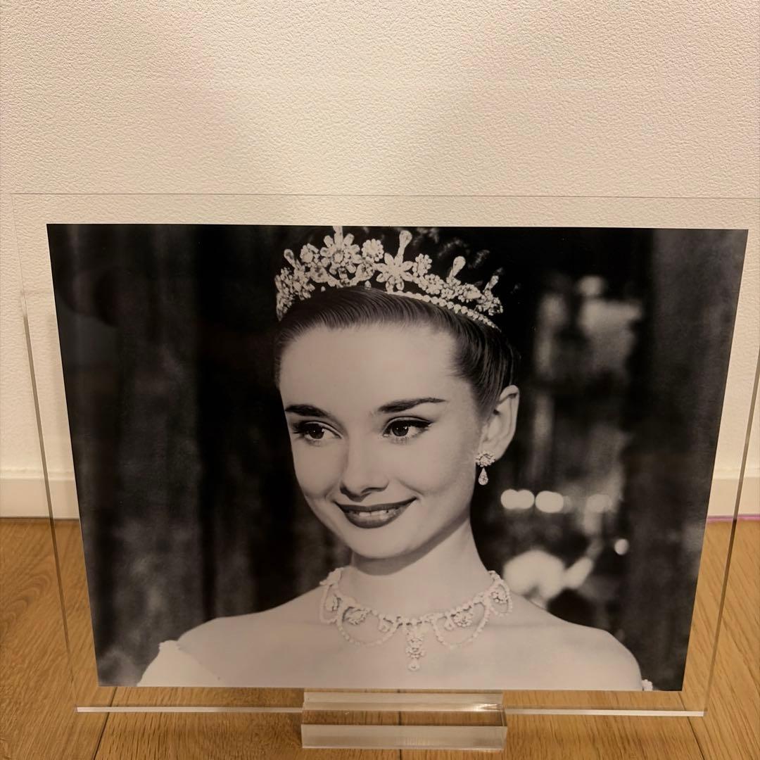 オードリー・ヘップバーン　アクリルフォトスタンド