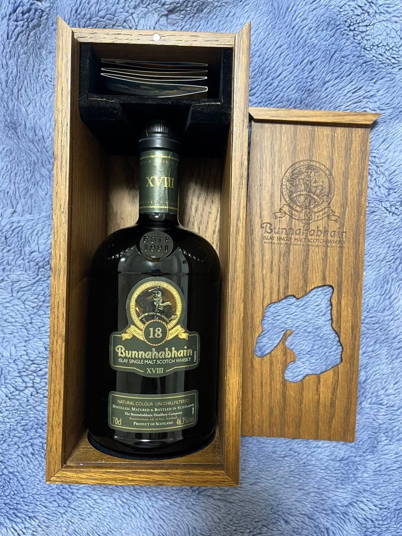 稀少品Bunnahabhain 18年 ウイスキー 46.3％700ml