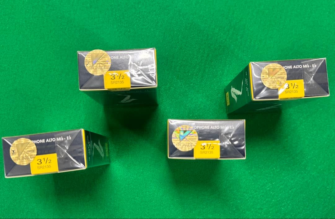 Vandoren アルトサックスリード 3 1/2 ４箱セット