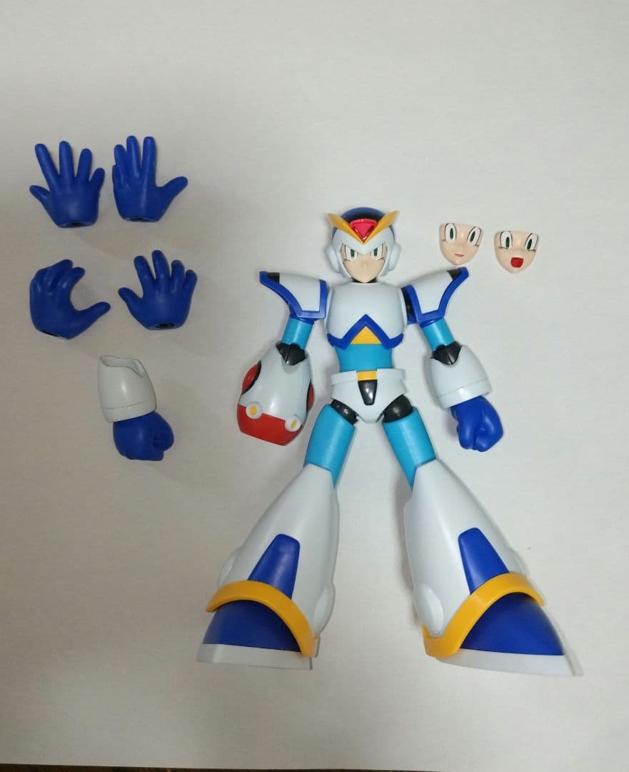 ロックマンX フルアーマー コトブキヤ プラモデル フィギュア