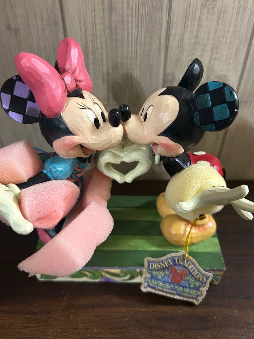 ディズニー　トラディションズ　ミッキー＆ミニー　 ウィズハートマーク　フィギュア