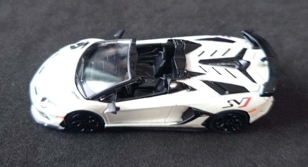 ミニカー MINI GT Lamborghini Aventador S Roadster