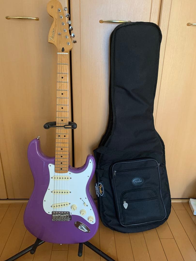 ジミヘン ストラトキャスター 2019ウルトラバイオレット限定色ケース付き