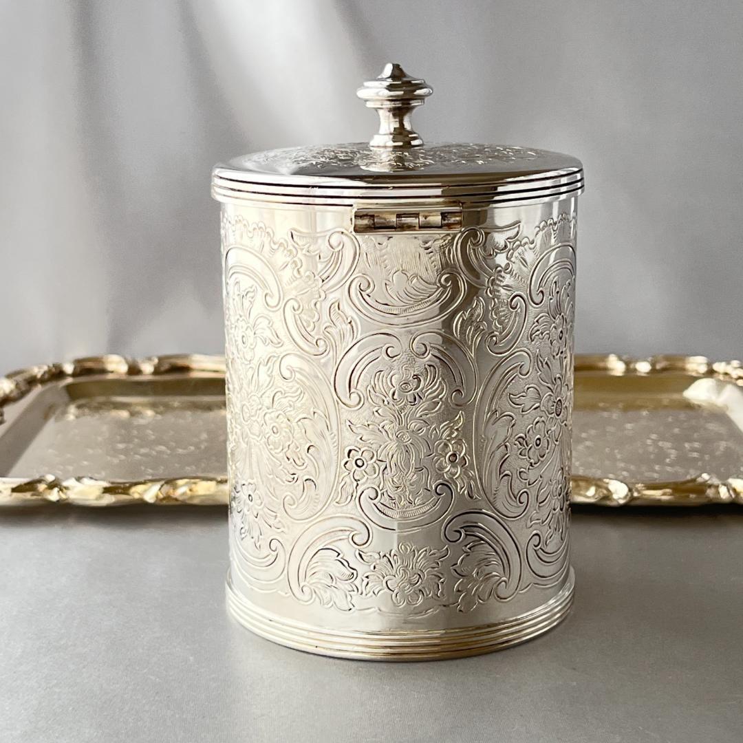 【Barker Ellis】素晴らしいチェイシングのティーキャディー