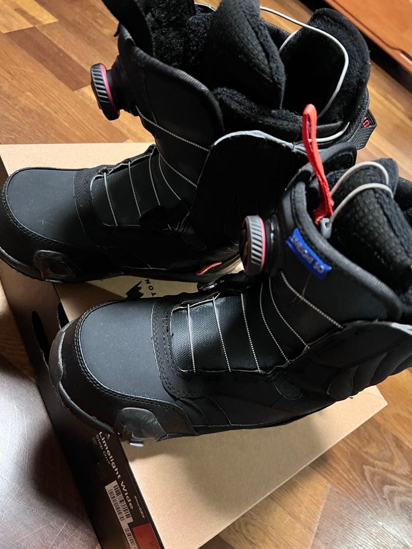 ゆゆ スノーボードブーツ