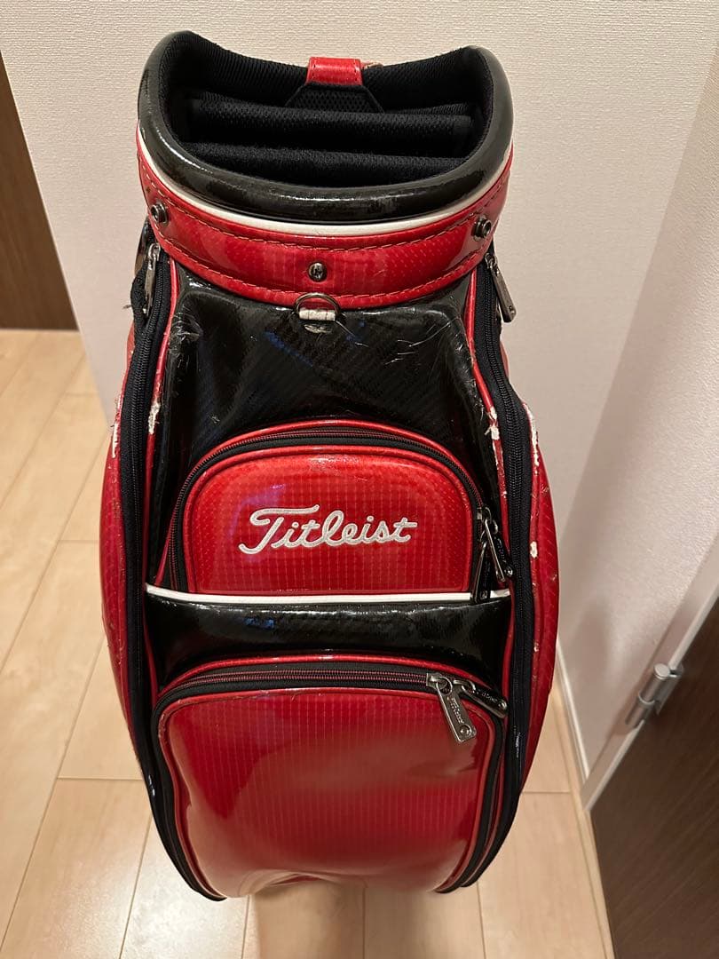 Titleist レッド キャディバッグ