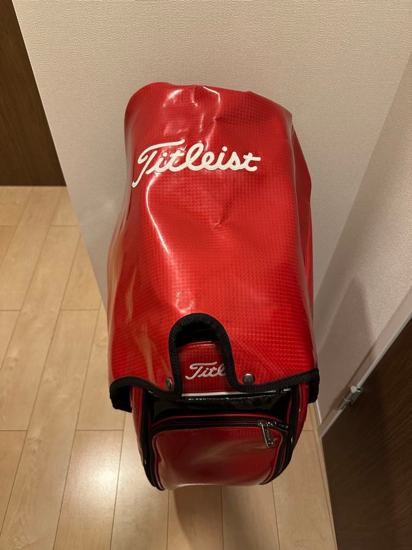 Titleist レッド キャディバッグ