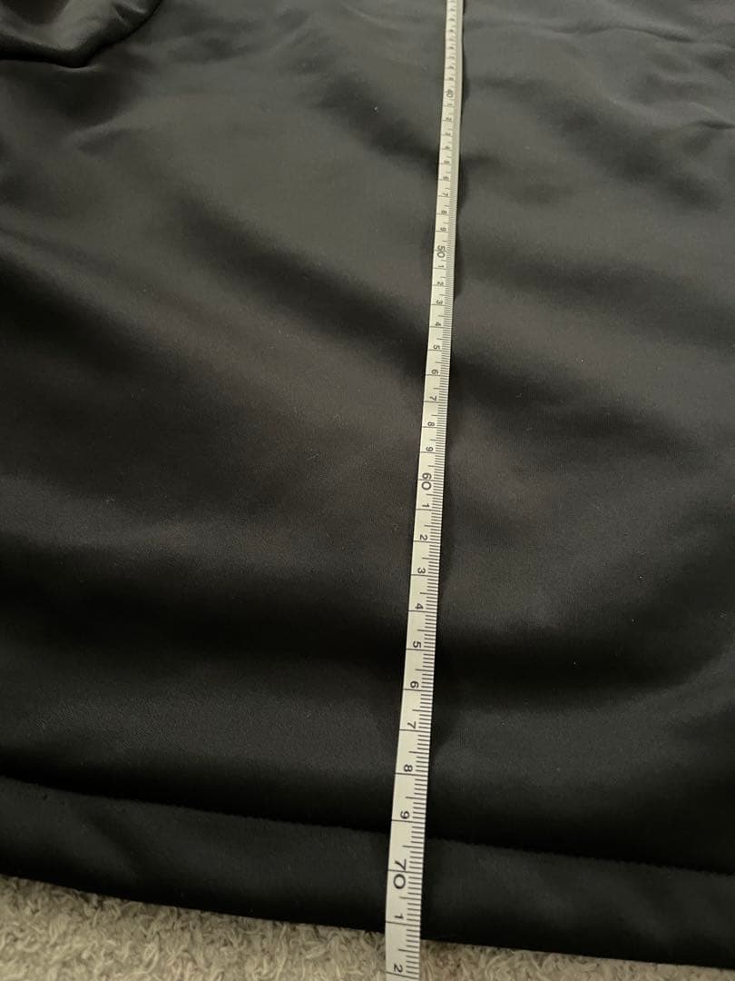 アンダーアーマー　コールドギア フード付きジャケット ブラック