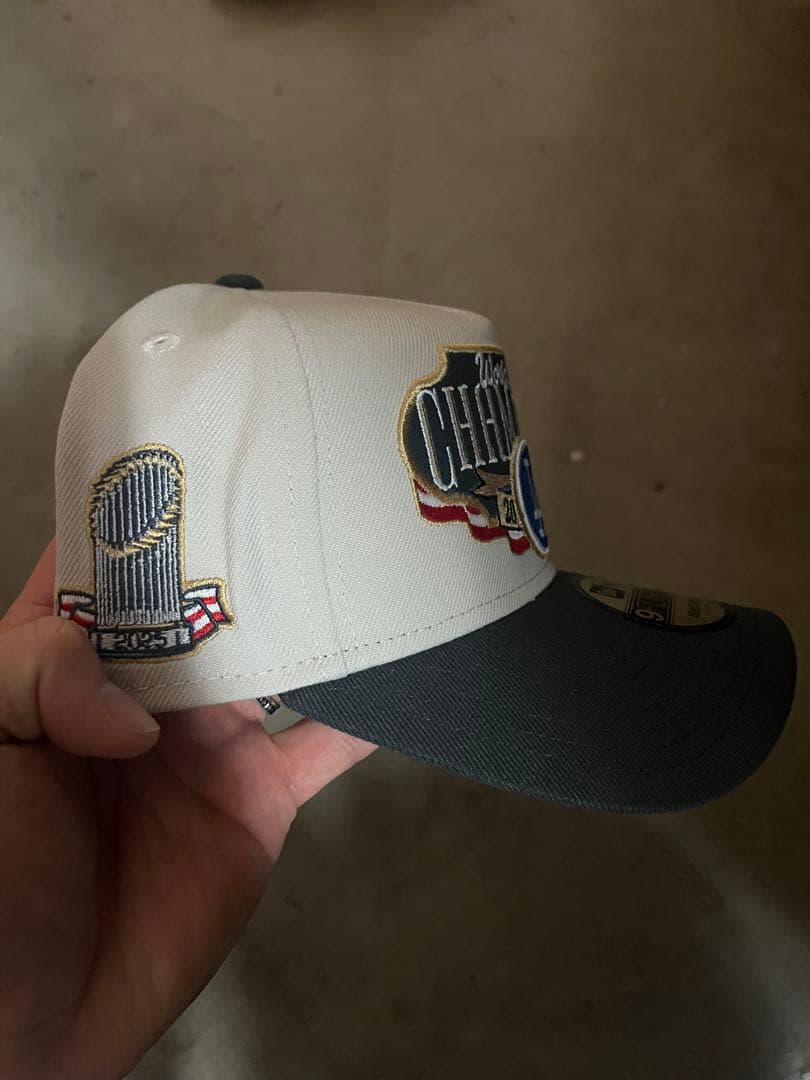 2025年ワールドシリーズチャンピオンキャップ