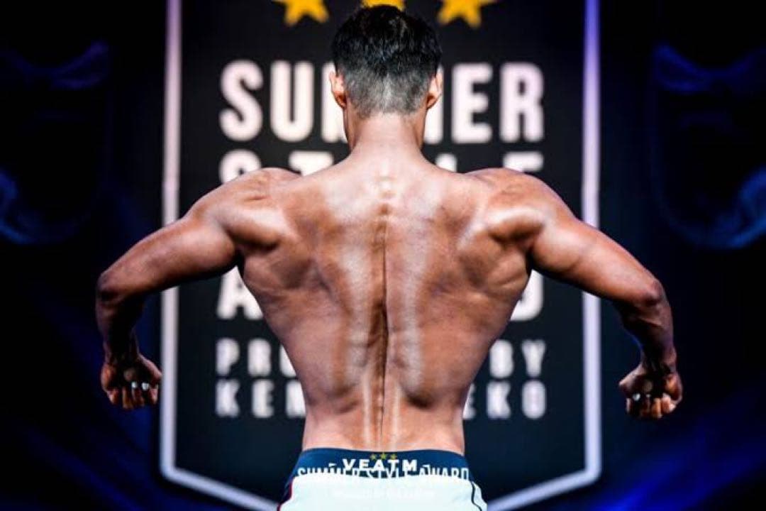 効き抜群‼️ラットプルアタッチメント‼️