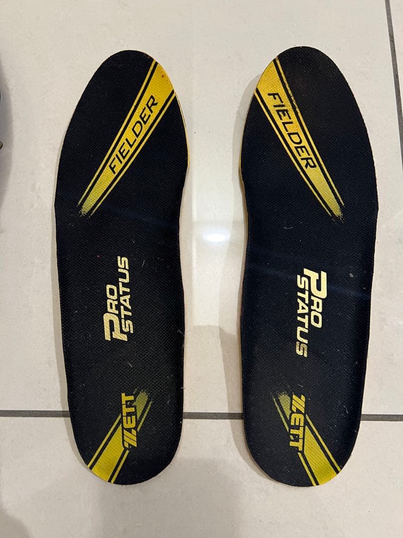 ZETT 赤 スパイク シューズ　28.5cm