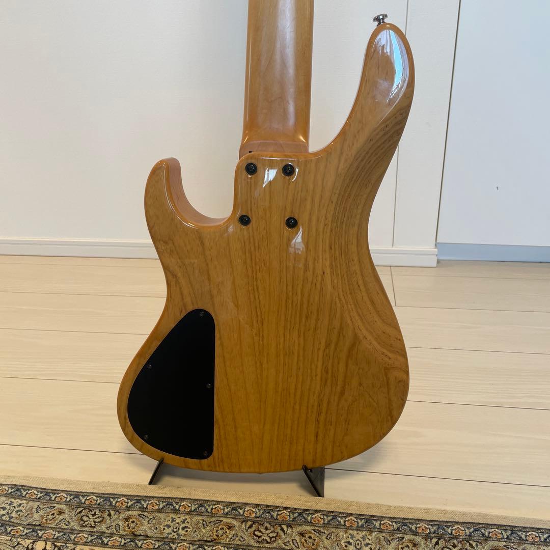 Crews maniac sound 5弦ベースBe Bottom 24フレット