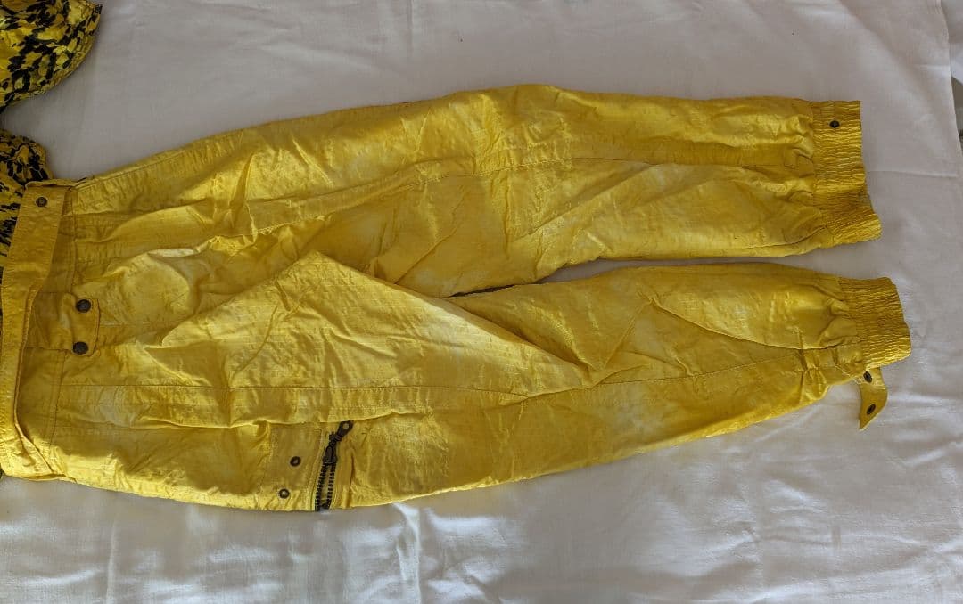 イタリア製　スキーウェア　ワンピース 　オールインワン