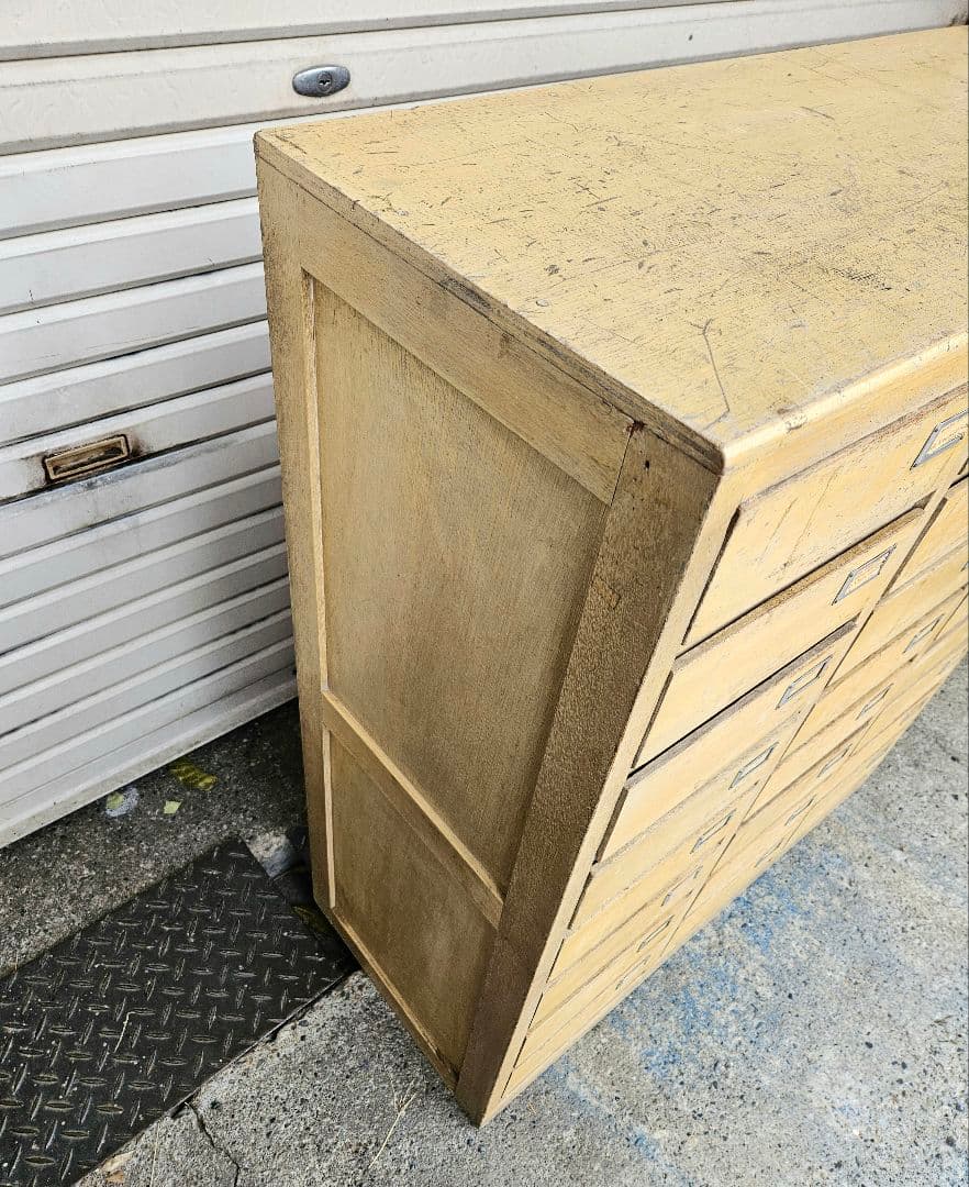 USヴィンテージ 古い木の小引出し 24杯 ファイルキャビネット 収納 古家具