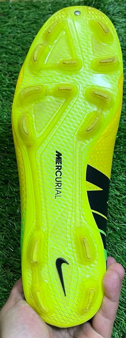 美品！NIKE MERCURIAL VAPOR IX HG-V マーキュリアル