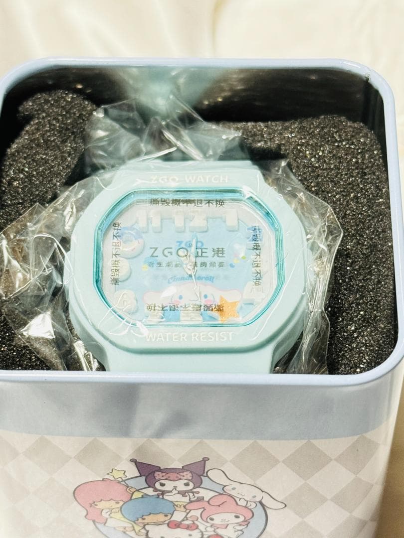 シナモンロール 夏 ビーチ サンリオ 腕時計 限定 海外 コラボ