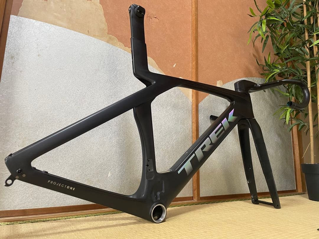TREK MADONE SLR GEN7 フレームセット＋ハンドル ジャンク