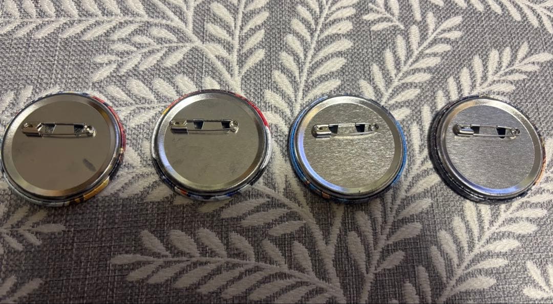 名探偵コナン 劇場版 20周年　缶バッジ 全19種