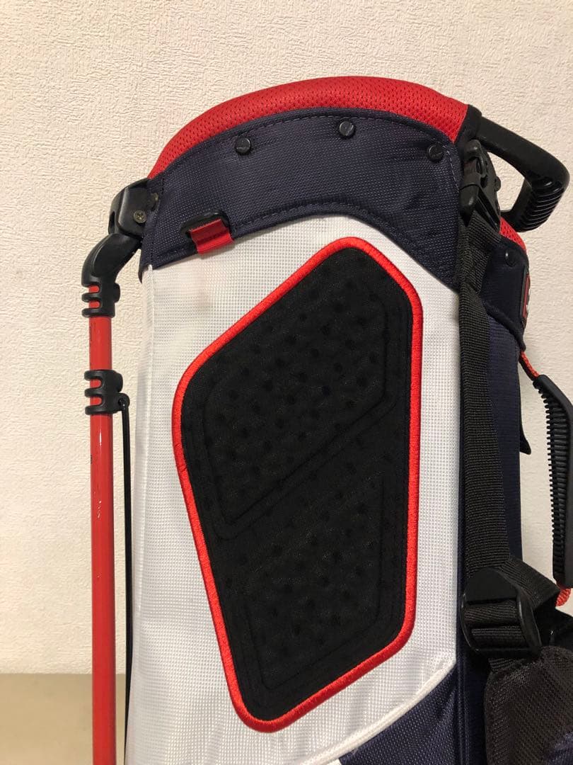 【送料込み】激レア　数量限定モデル　タイトリスト スタンド式キャディバッグ