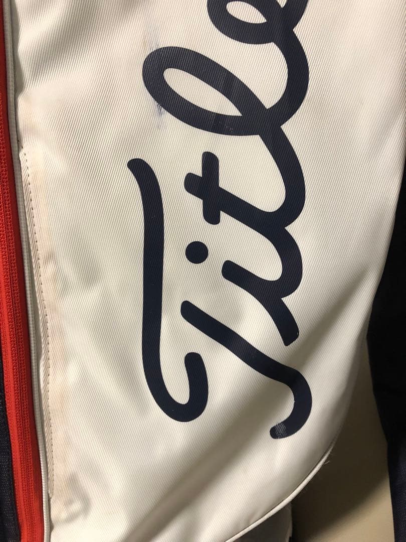 【送料込み】激レア　数量限定モデル　タイトリスト スタンド式キャディバッグ