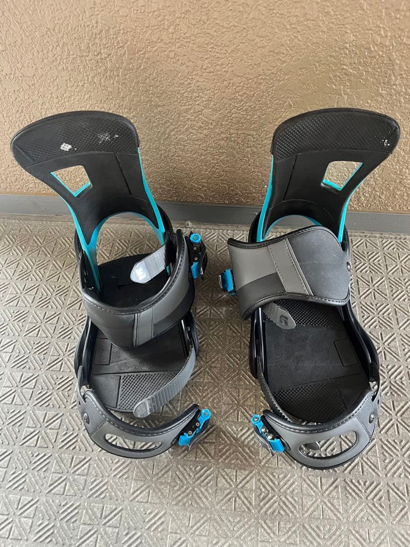 BURTONスノーボード ビンディングMサイズ