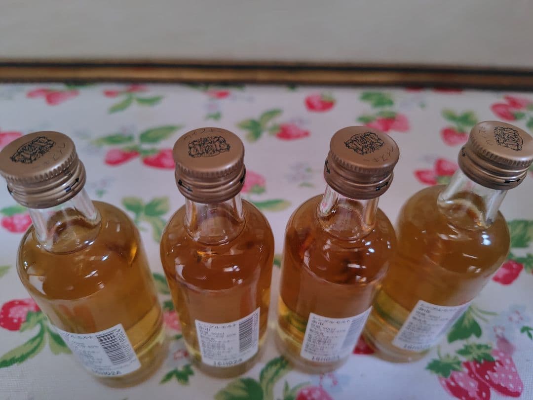 ニッカウヰスキー　新品未開封 NIKKA 余市　ミニボトル　50ml 4本セット