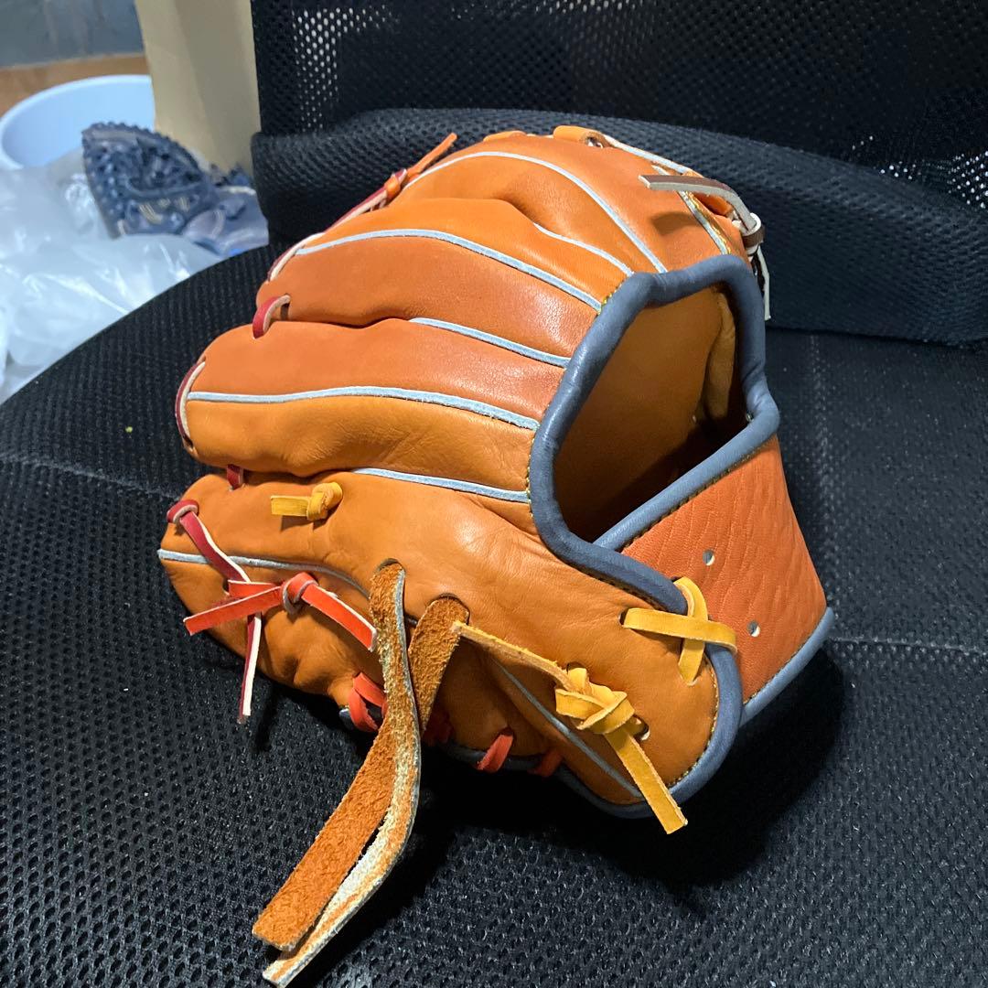 硬式トレーニンググローブ