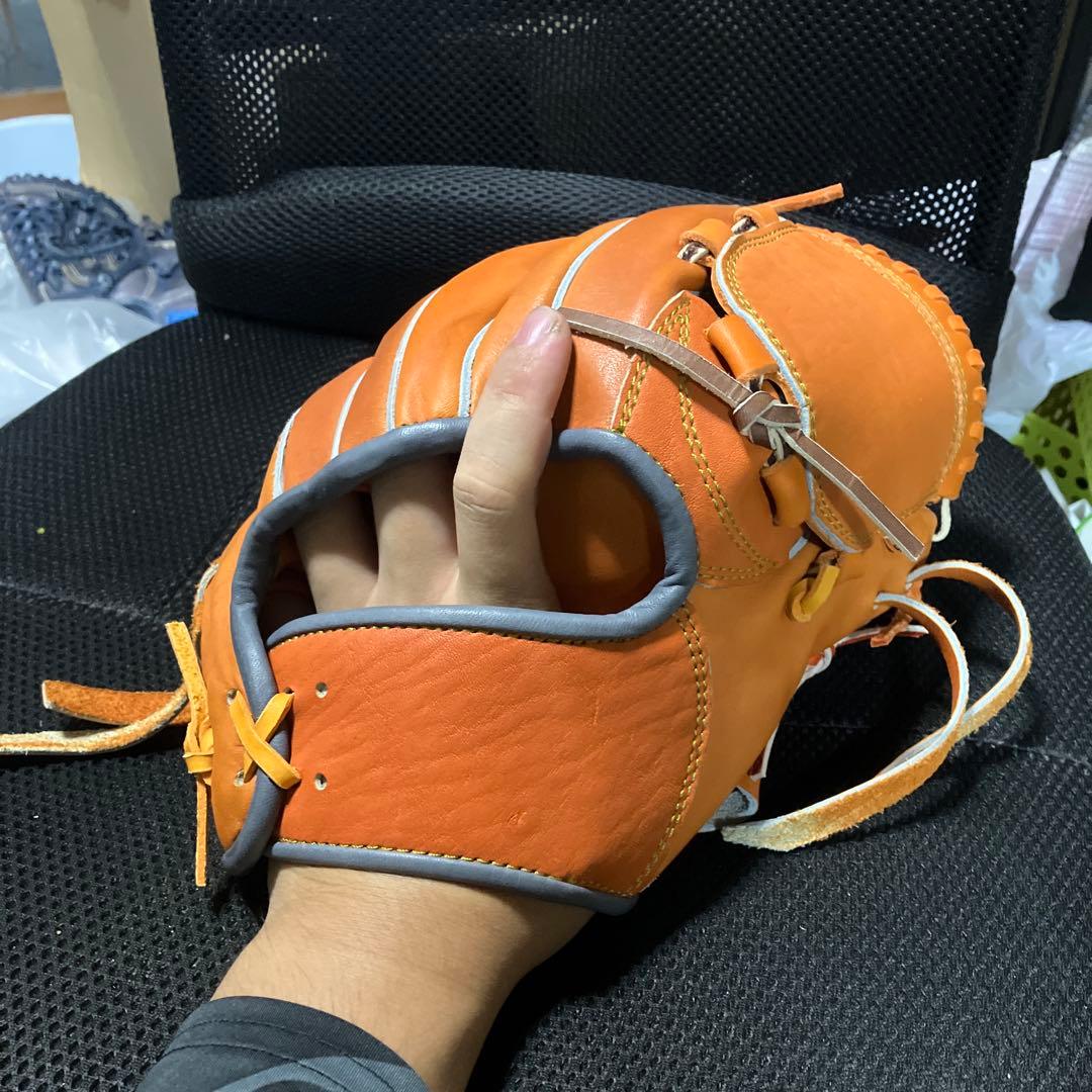 硬式トレーニンググローブ