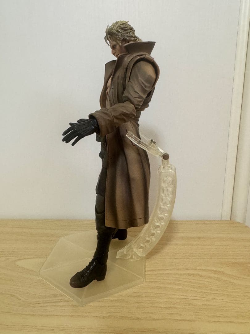 ☆メタルギアソリッド プレイアーツ改 リキッド・スネーク フィギュア（箱なし）☆