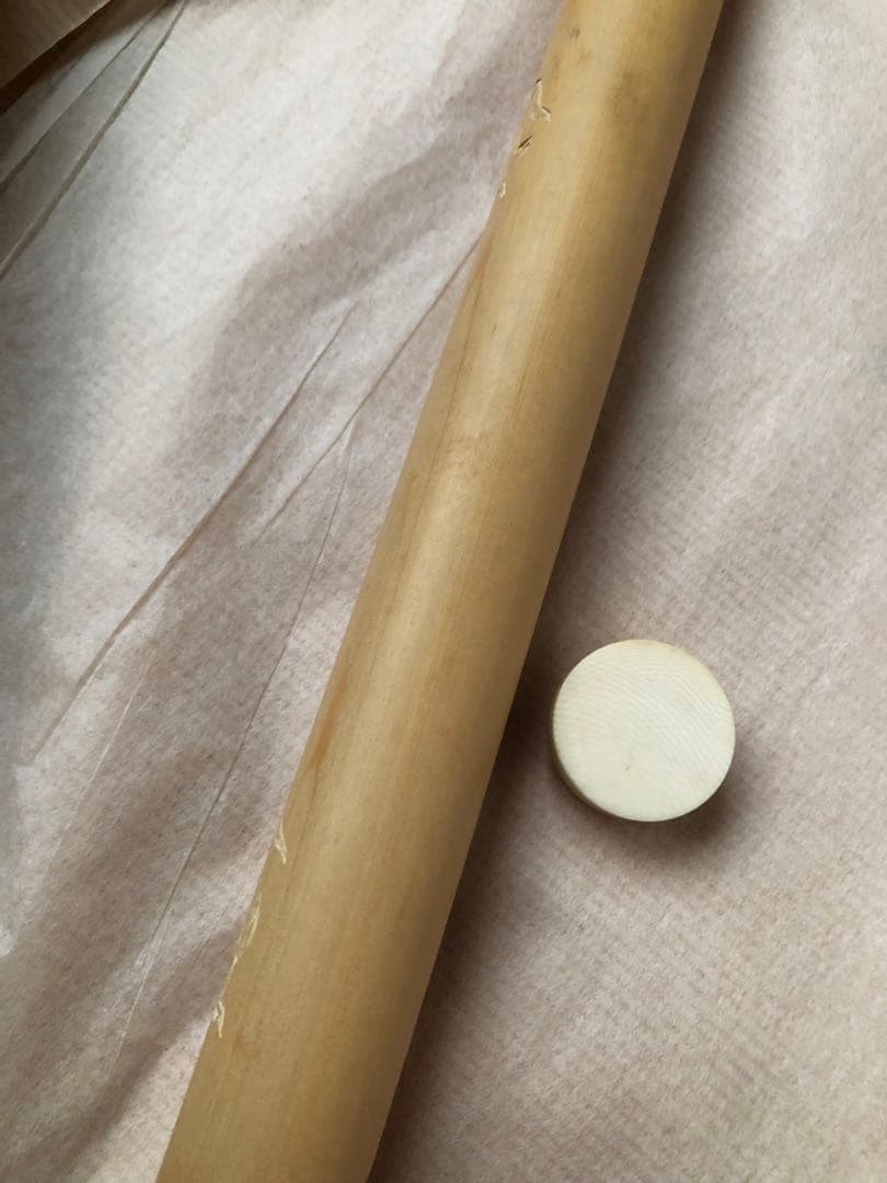 香筒　柘植材　完斉氏作　30㎝