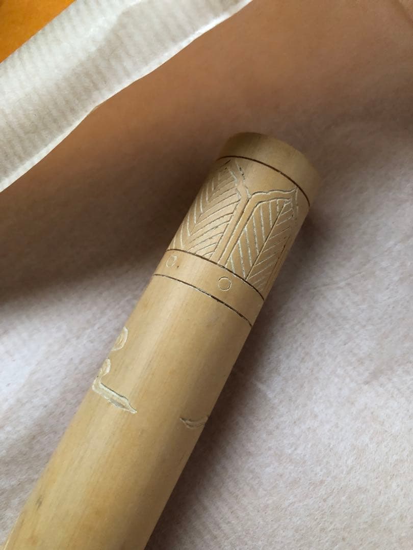 香筒　柘植材　完斉氏作　30㎝
